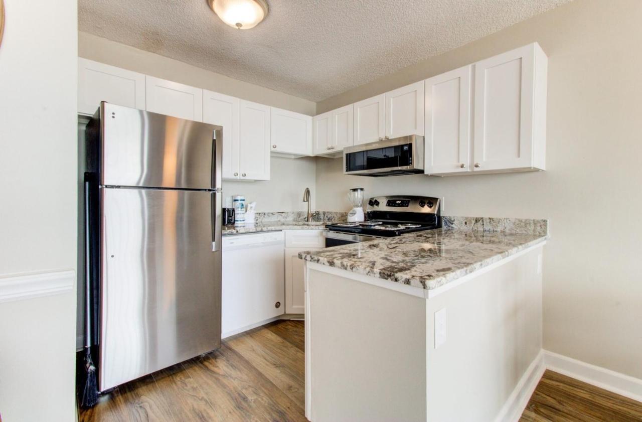 1010 Relax, Unwind, Enjoy By Atlantic Towers Apartman Carolina Beach Kültér fotó